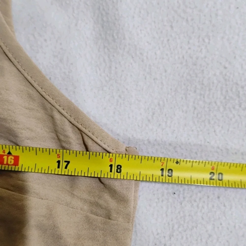 Elegant Tan Tank Top - Picture 5 of 6